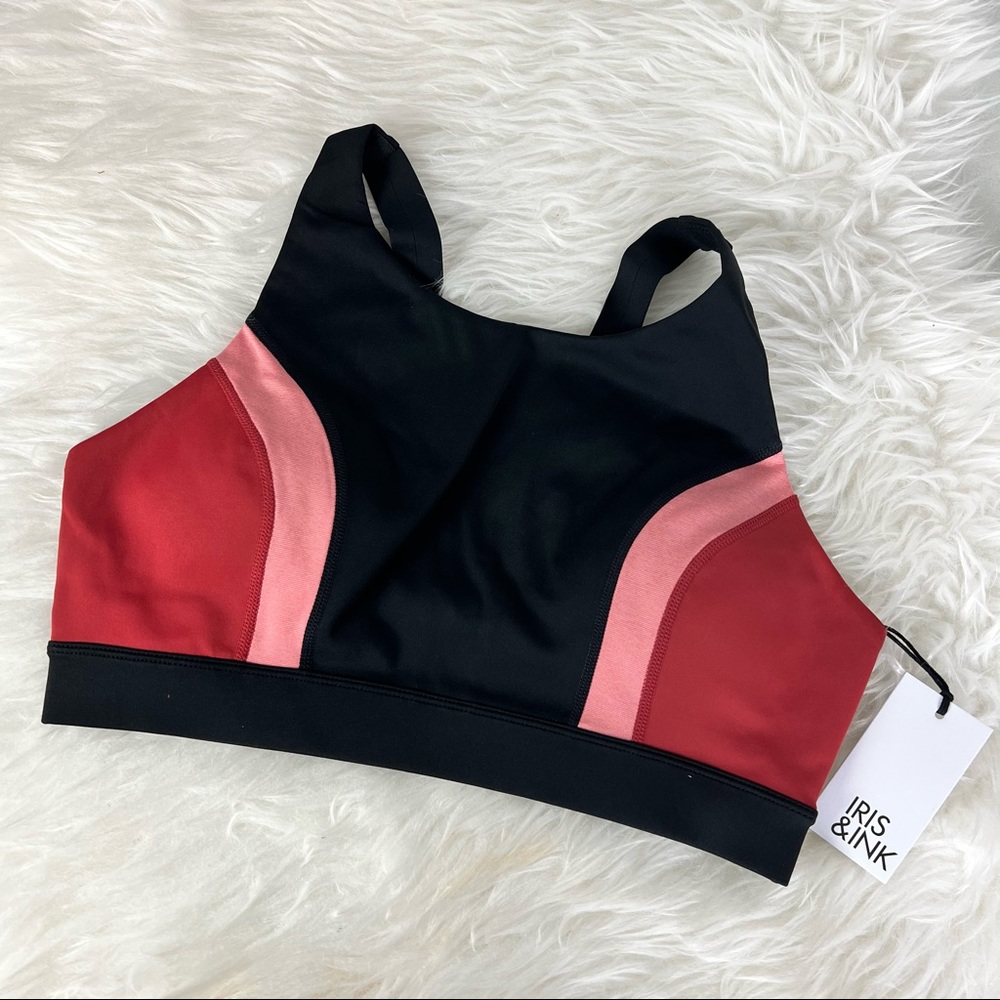 New Iris & Ink High-neck Sports Bra Black/Cayenne